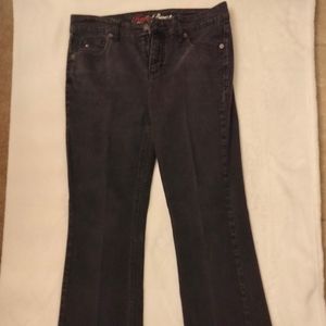 Tommy Hilfiger boot cut jeans. W 6